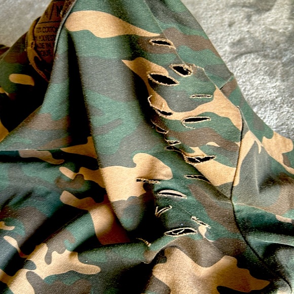 Camouflage Tee Short Sleeve - Picture 2 of 5